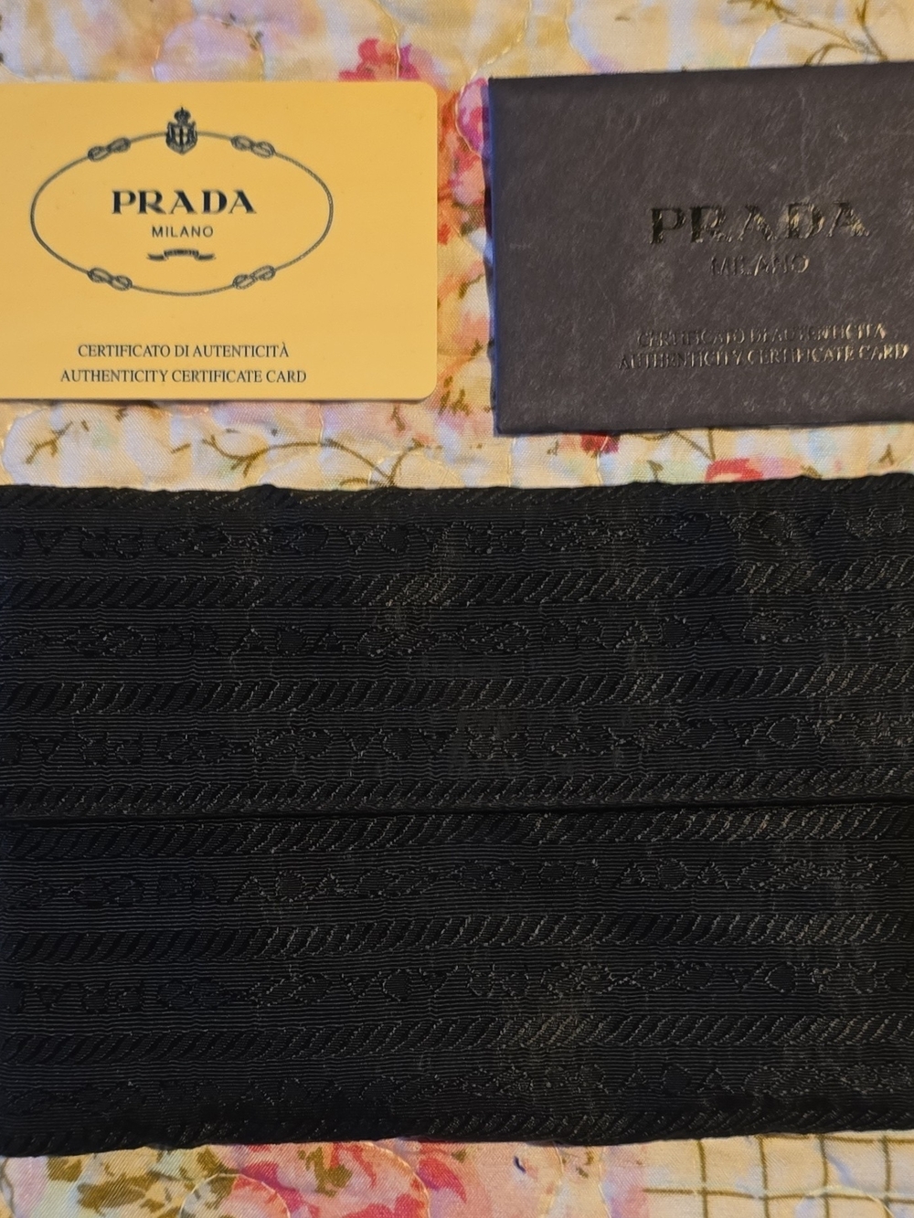 *SALE* Authentic Vintage PRADA M510 Tessuto Nylon Tri-Fold Wallet Black W/ Card